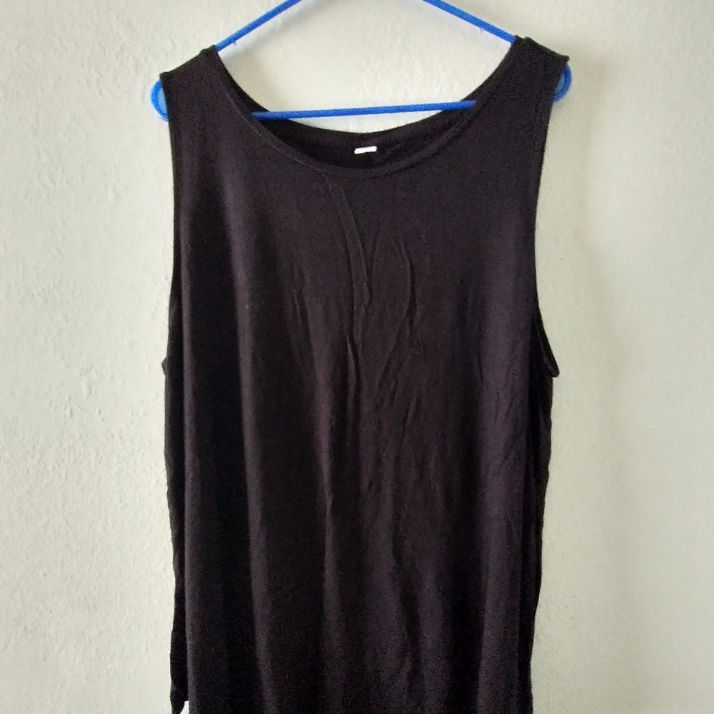 Black Tank